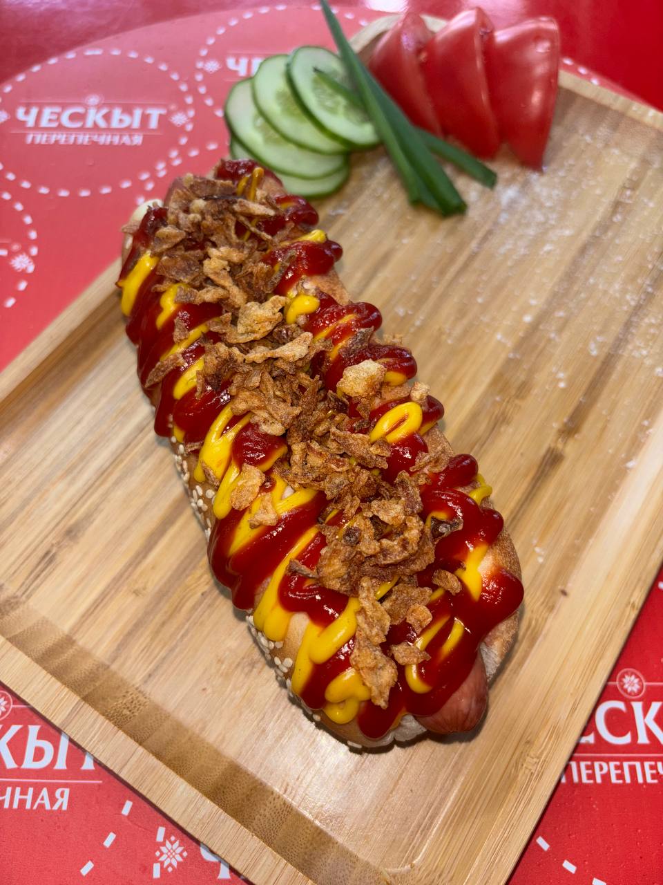 Хот-дог со сливочной колбаской