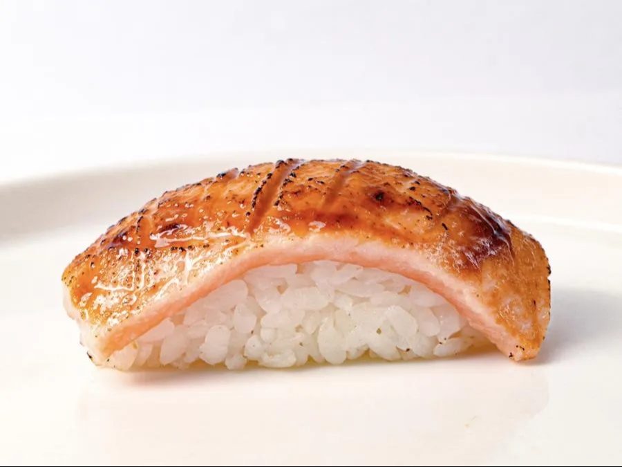 Суши опаленные Угорь