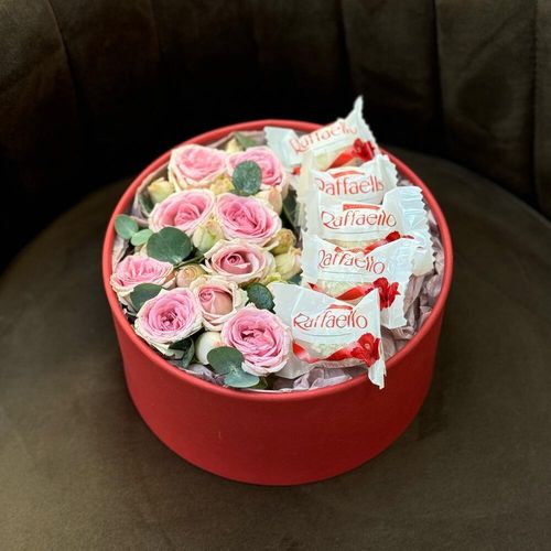 Цветыс раффаэлло в коробке