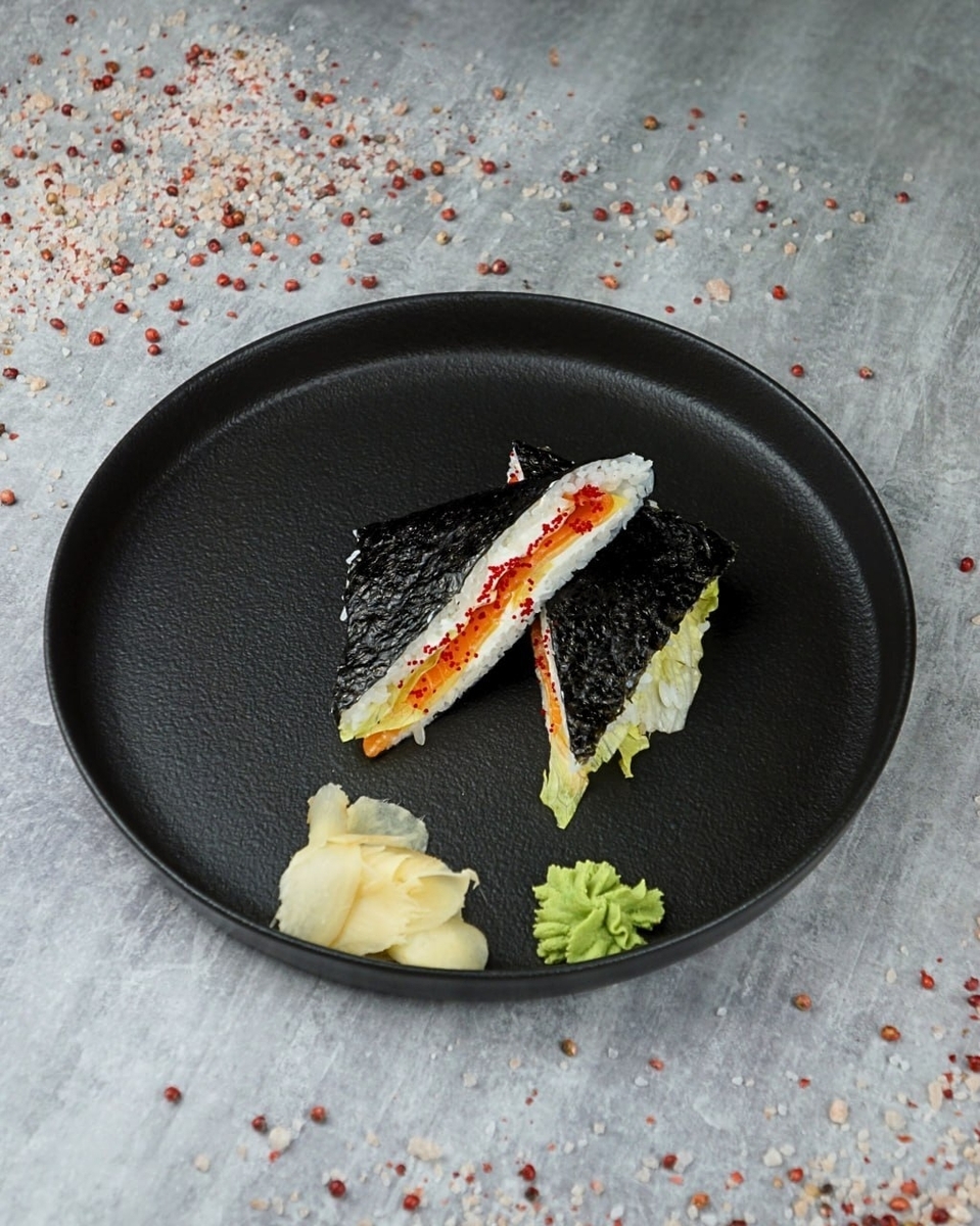 *Сэндвич ролл  с  лососем