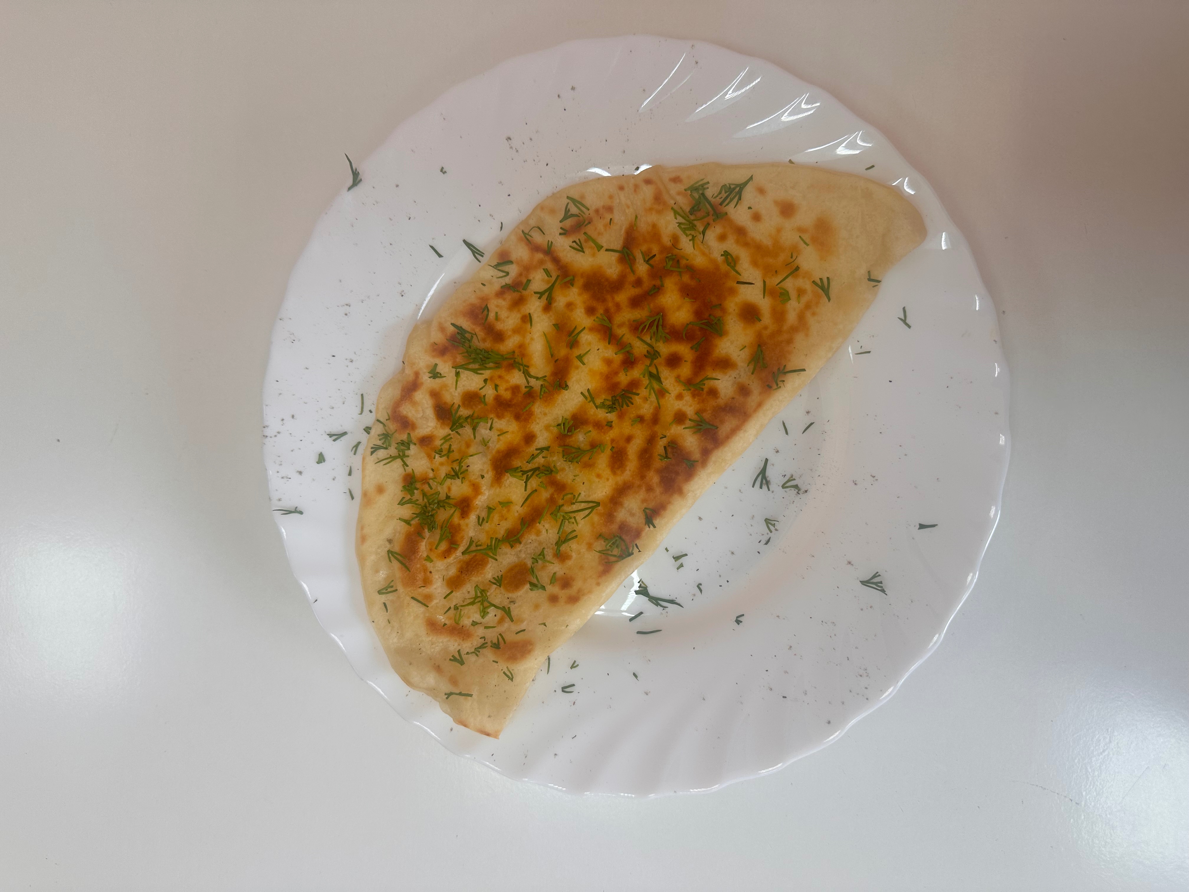 Мини-кутабы с сыром и зеленью