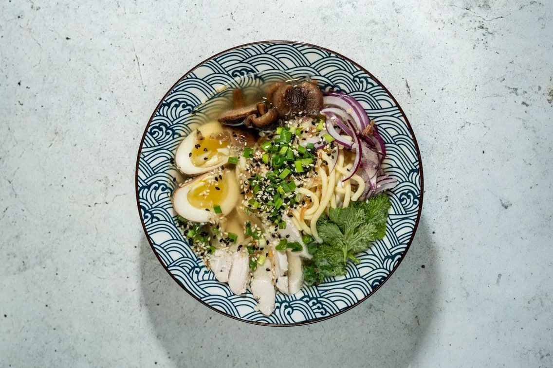Рамен с куриной грудкой