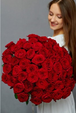 Букет из 101 красной розы