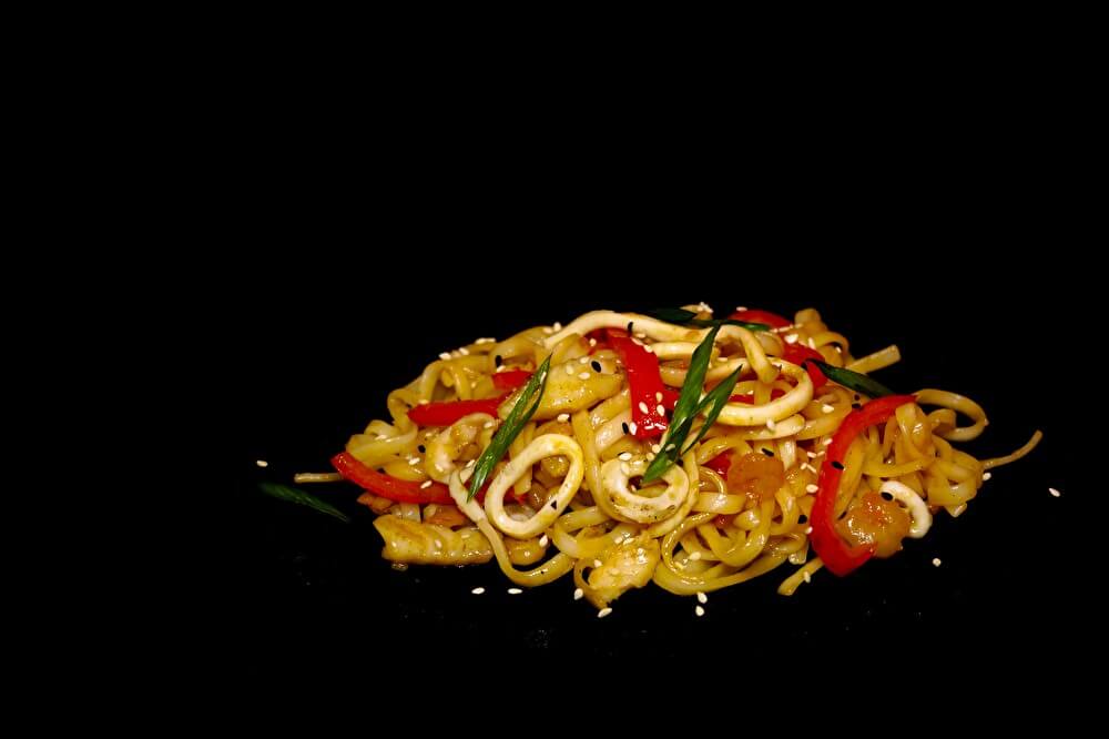 Удон с морепродуктами терияки