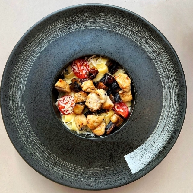 Паста с грибами и цыпленком