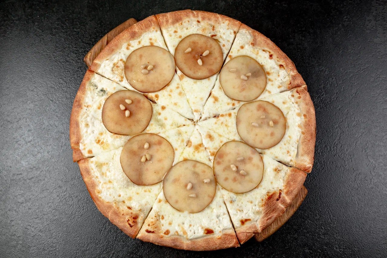 Пицца Карамелизированная груша 30 см