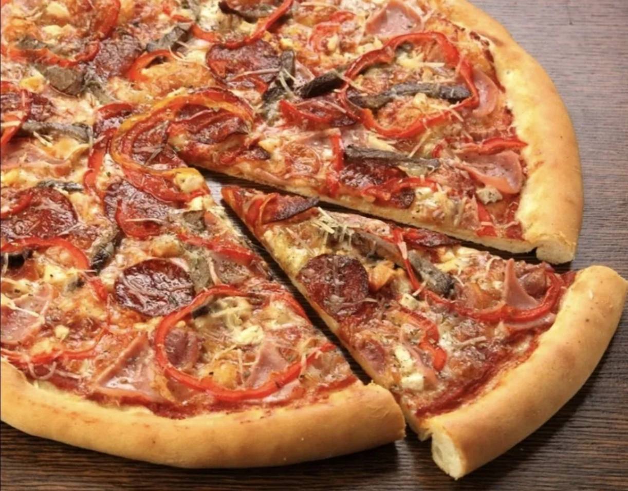 Пицца мясная