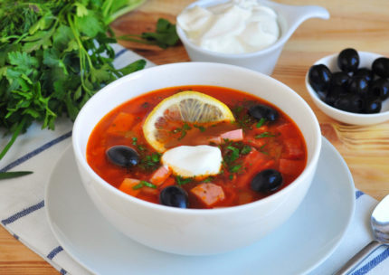Солянка мясная