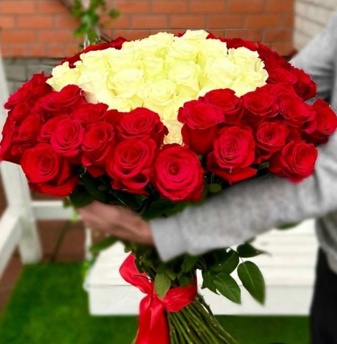 Букет из 101 розы