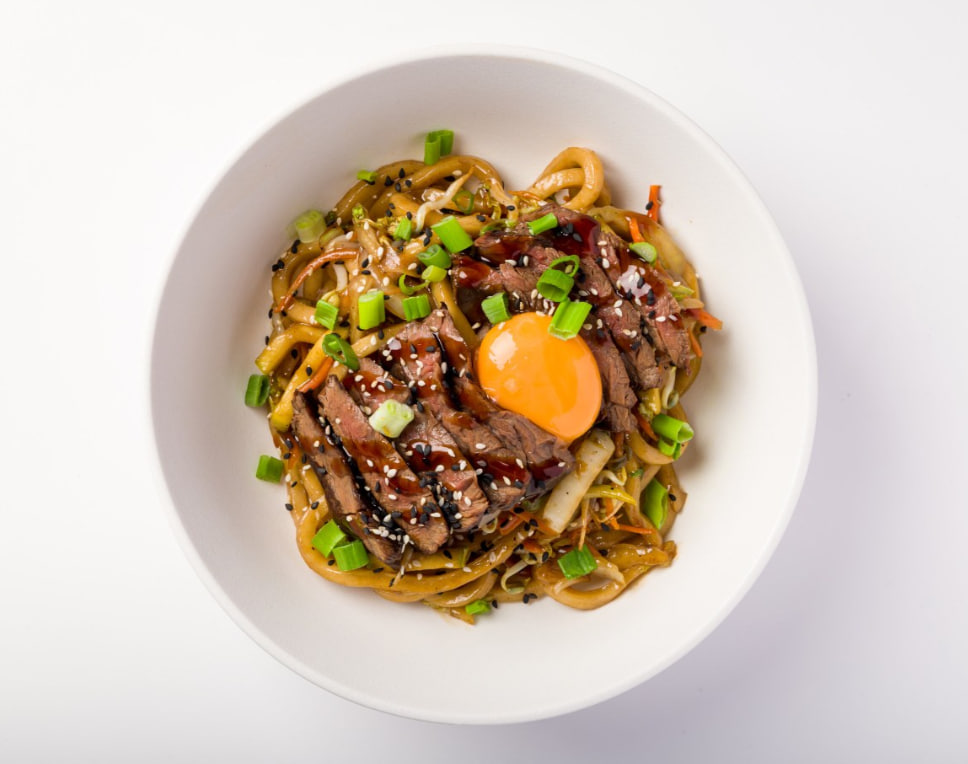 Пад-тай со стейком мачете