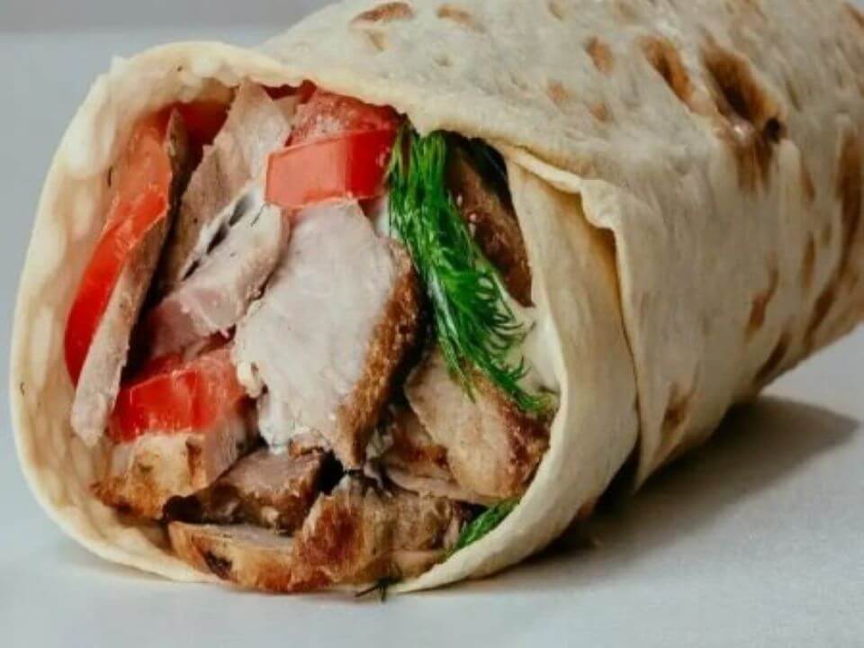 Рулет со свининой