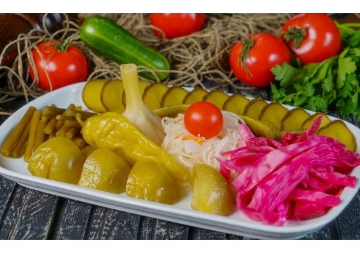 Букет из маринованных овощей 