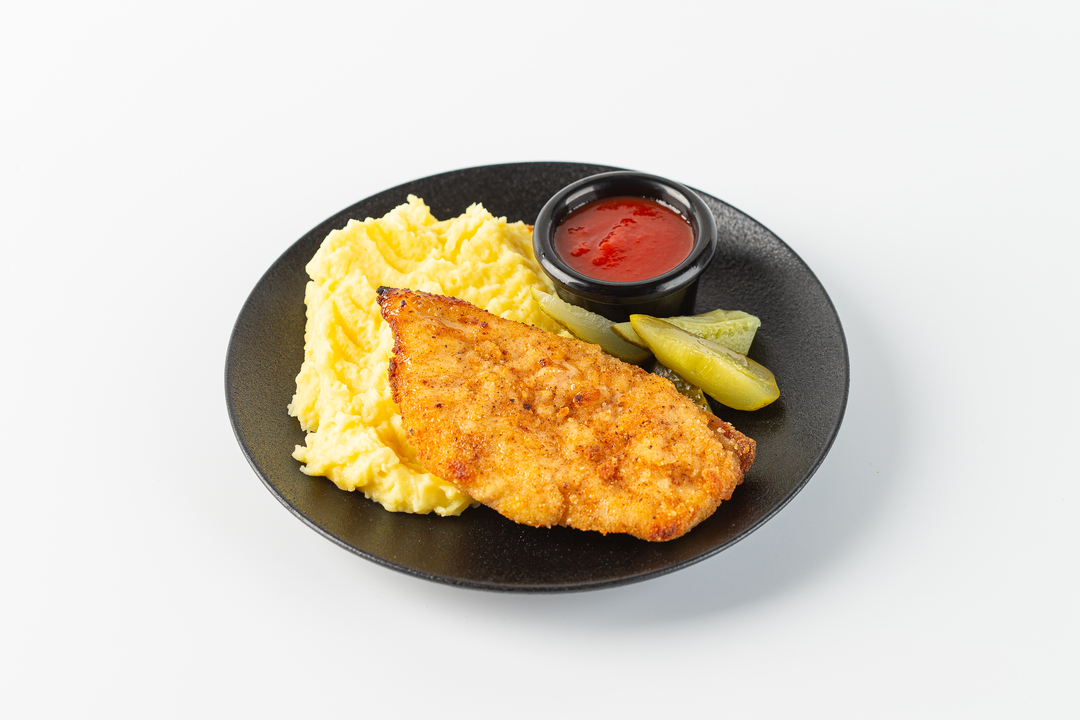 Куриный шницель с картофельным пюре, 345г