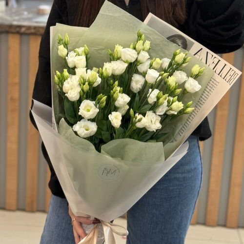 Букет из эустомы