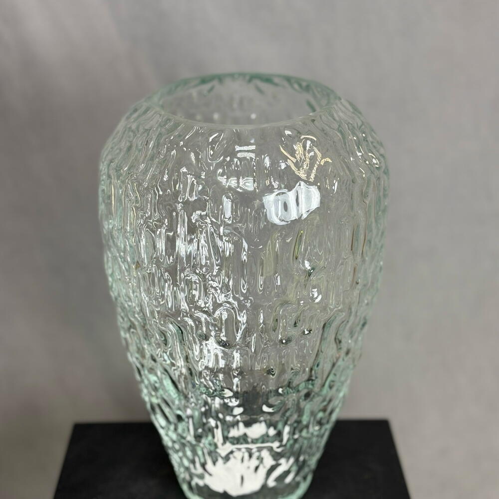 Ваза рельефная