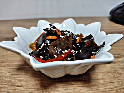 Салат Древесные грибы