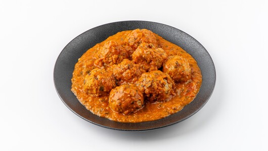 Семейная порция ежиков "по-домашнему" в томатно - сливочном соусе (8 шт)