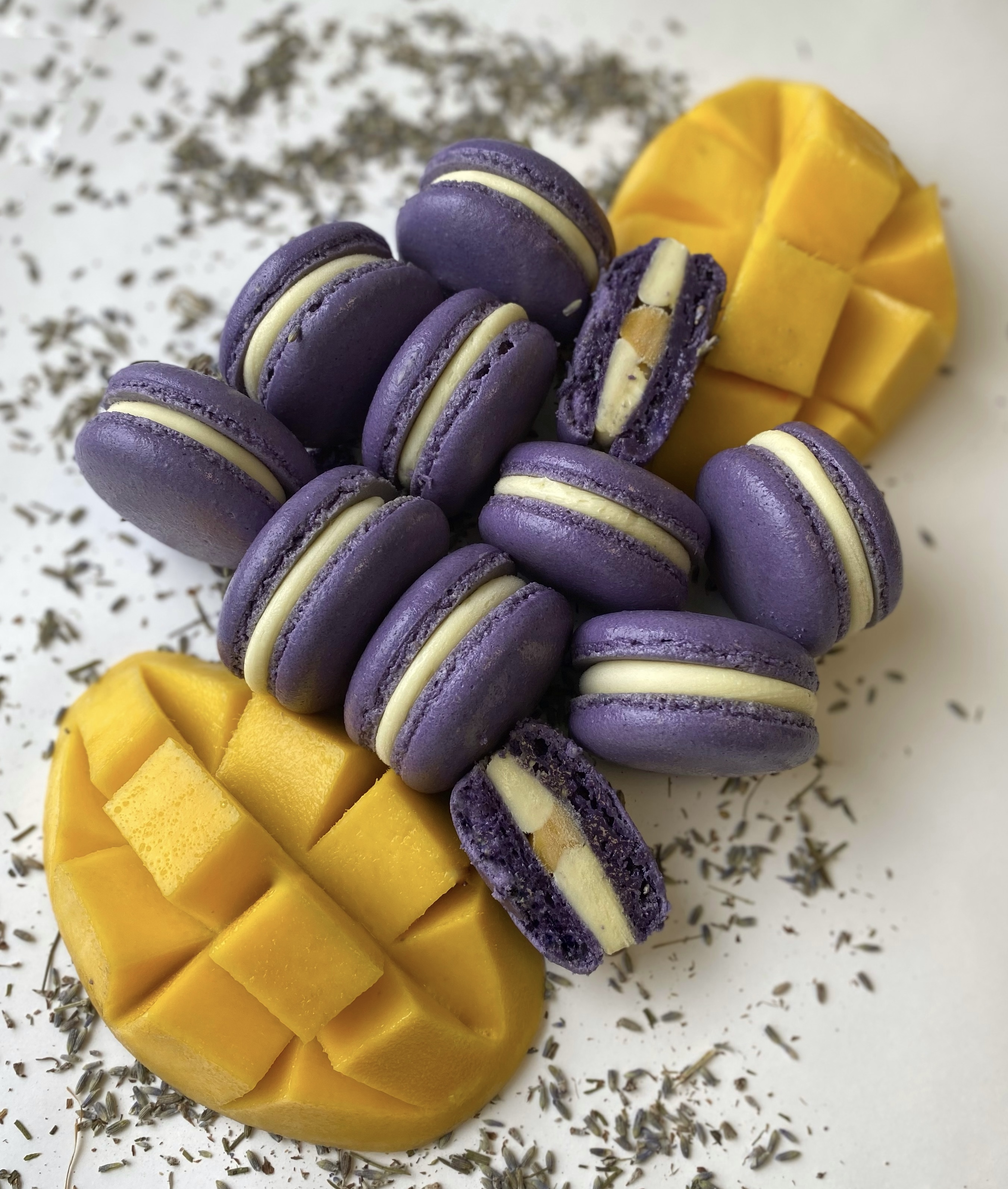 Macaron Лаванда/ манго