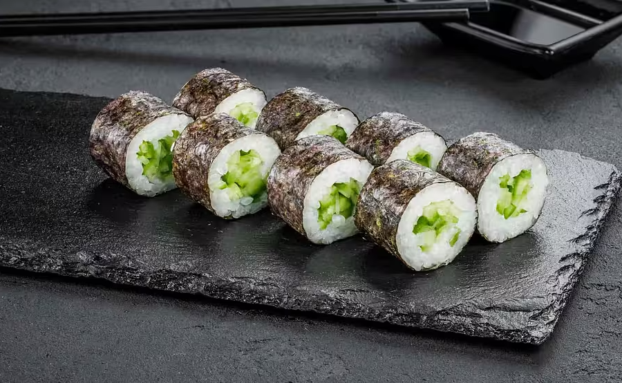Капа маки с огурцом
