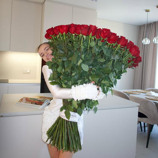 101 Роза красная Голландия огромный букет