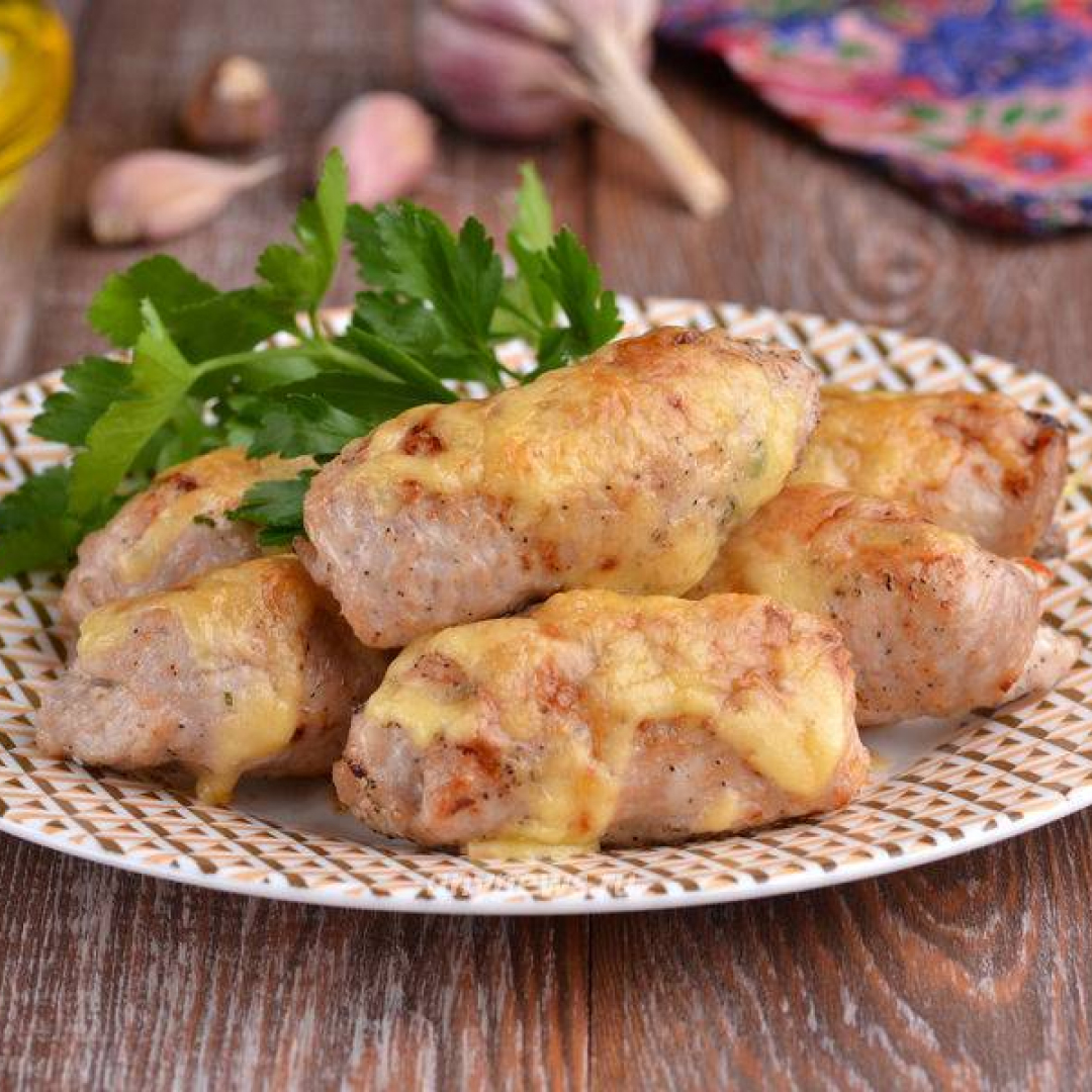 Рулет из свинины с картофелем 150 грамм