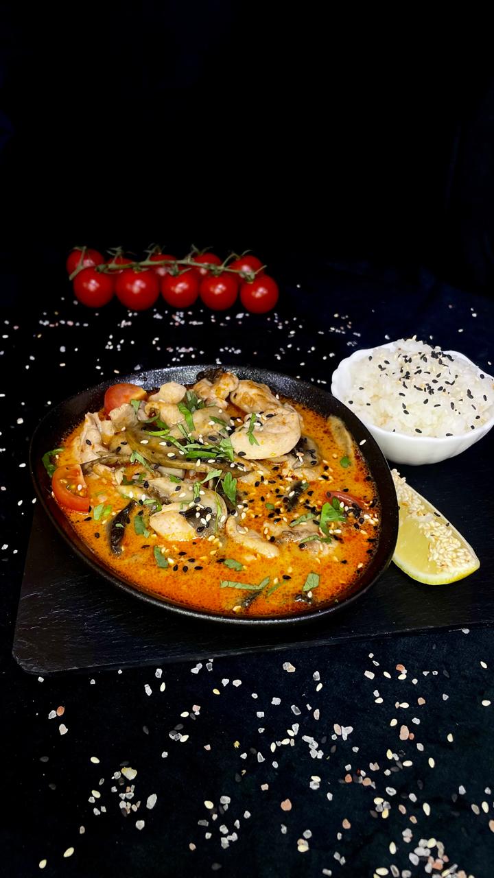 Том ям с курицей