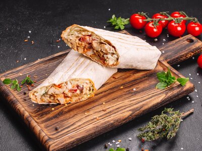 Шаурма с бараниной, грибами и сыром