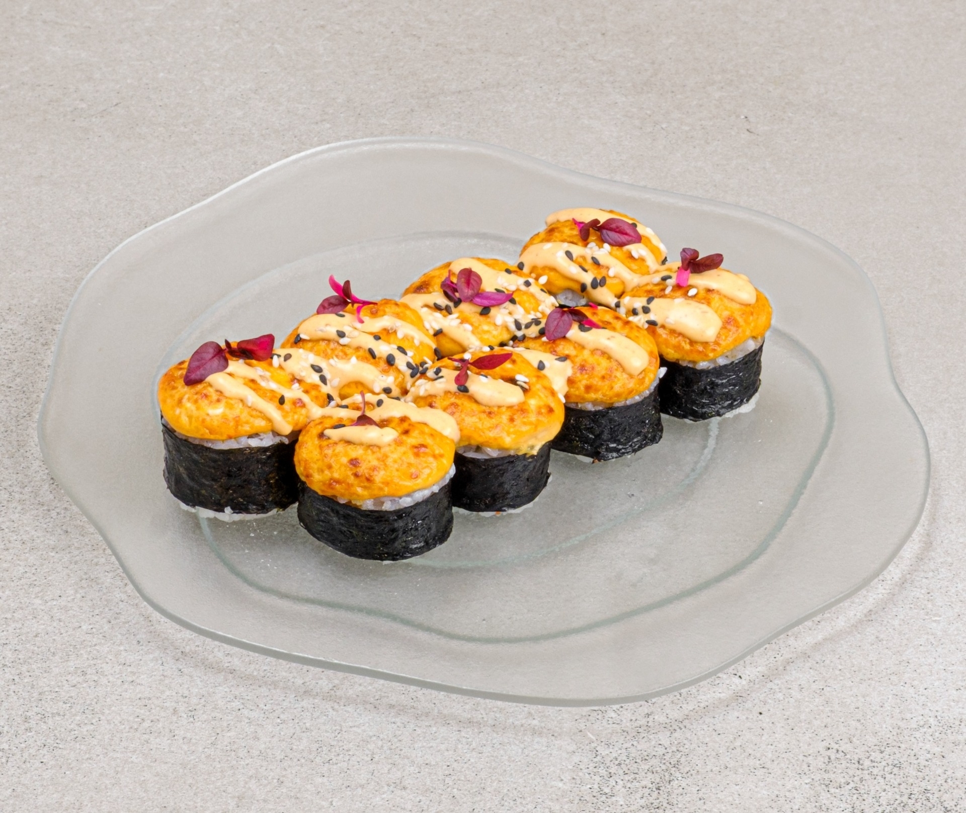 Запеченный ролл с креветкой