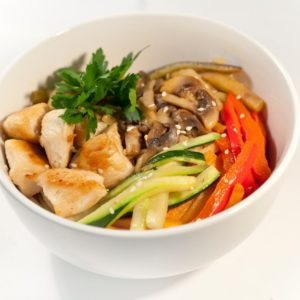 ЛАПША УДОН С КУРИЦЕЙ И ОВОЩАМИ