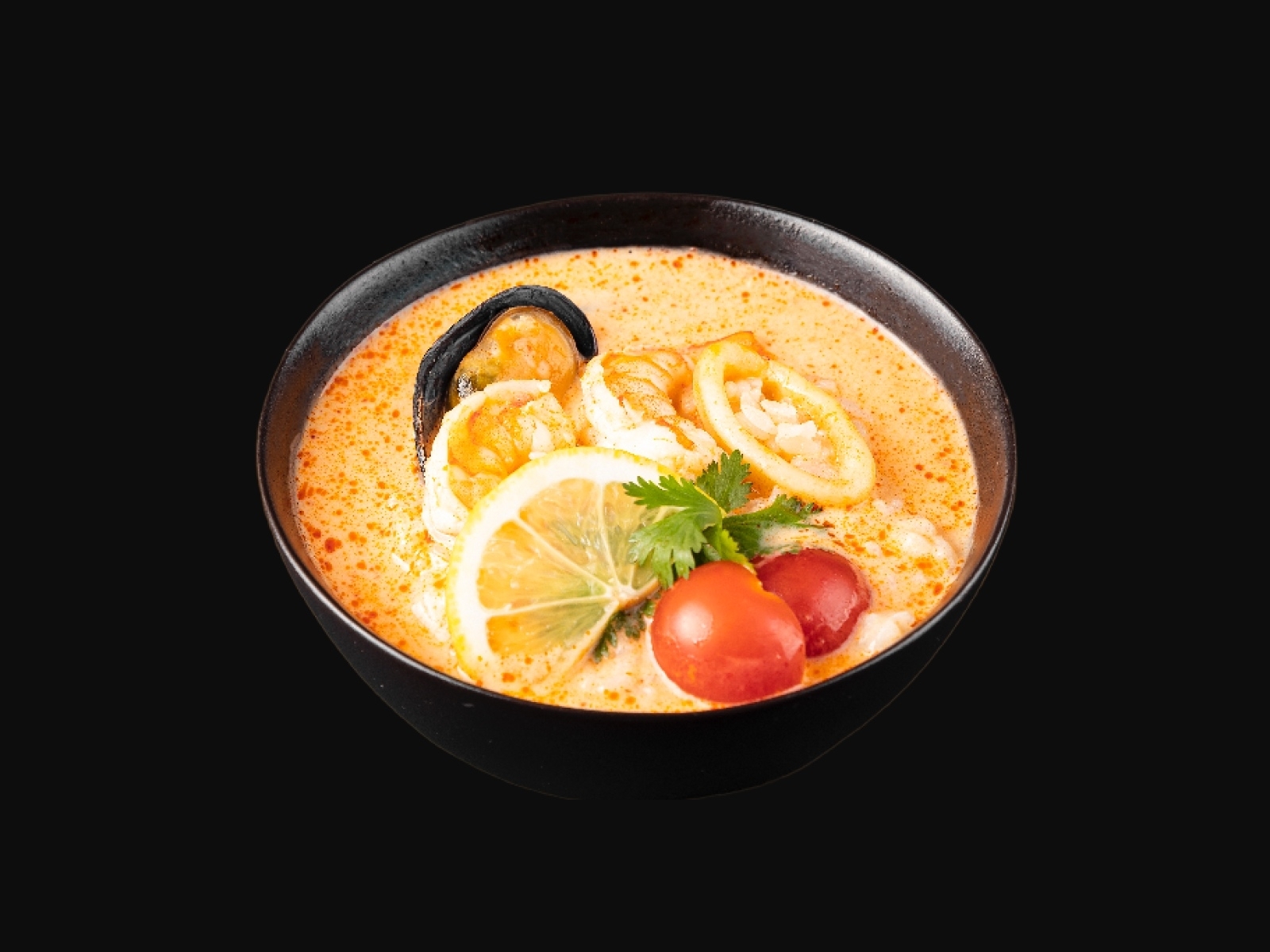 ТОМ ЯМ С МОРЕПРОДУКТАМИ