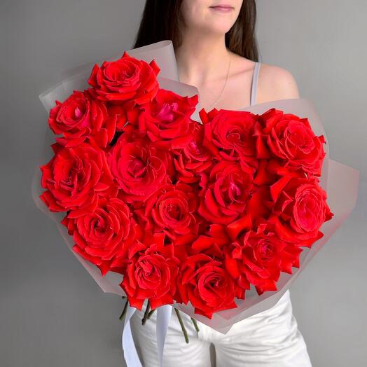 Букет красные французские розы Нина Ричи