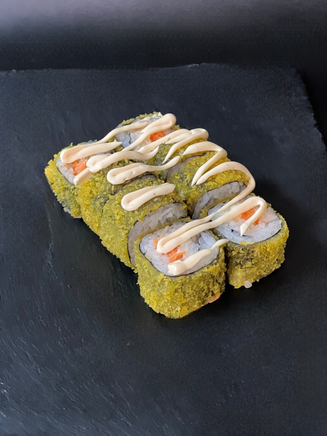 Ролл Мейн-кун темпура 235г