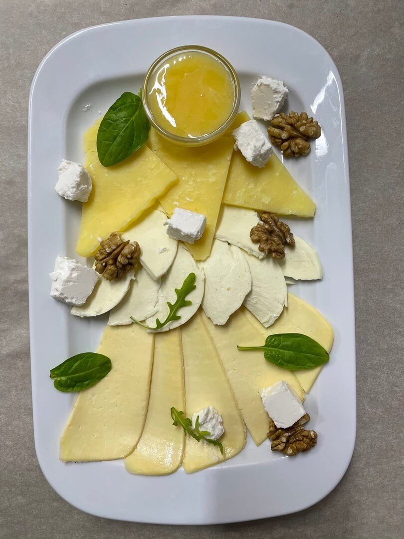 Сырная нарезка