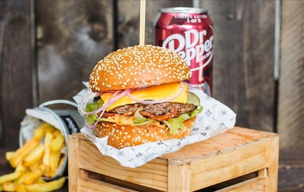 Chef-Бургер с беконом и сыром