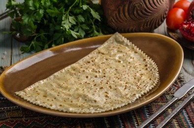 Кутаб с мясом и сыром