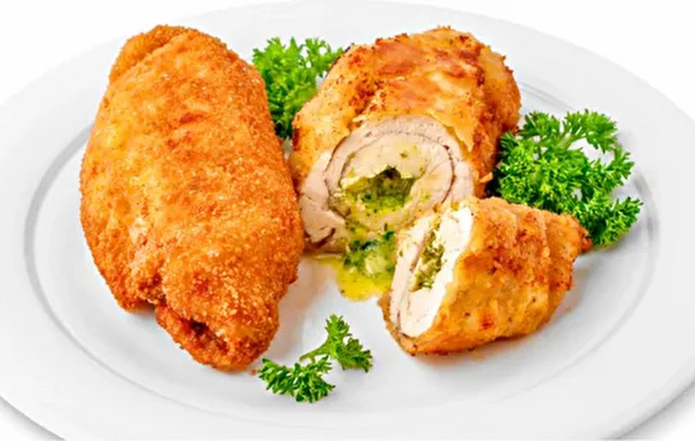 Рулет кур. с ветчиной и сыр. в панировке