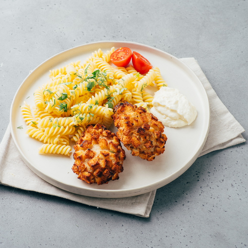 Котлета "Пожарская" с макаронами
