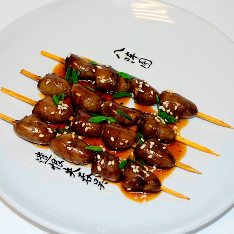 ШАШЛЫЧКИ ИЗ КУРИНЫХ СЕРДЕЧЕК