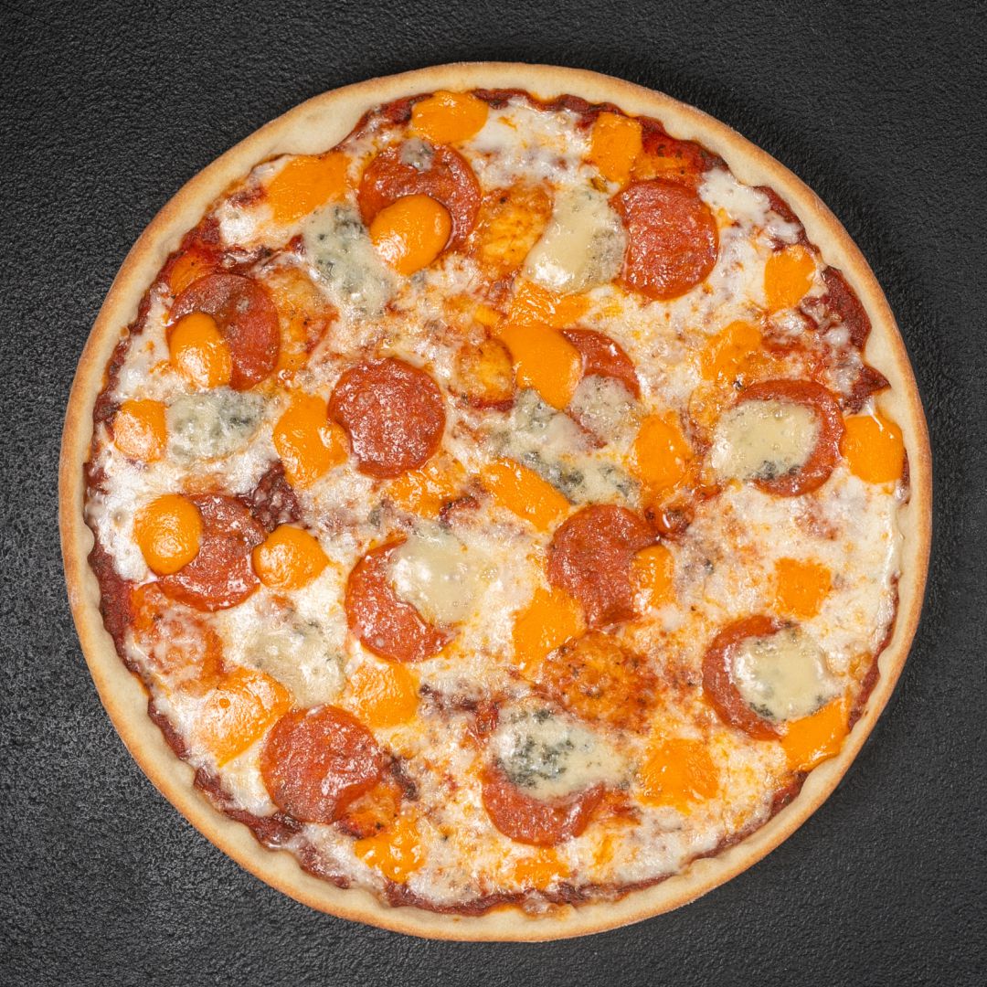 Пицца 4 сыра и Пепперони 24 см