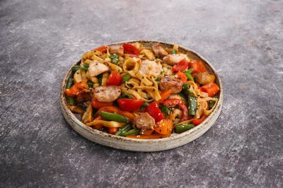 Wok с курицей соба