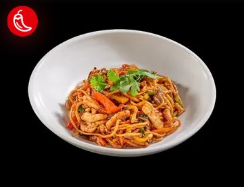 Китайская лапша с цыпленком и овощами