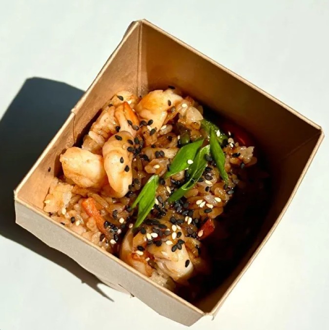 Вок Рис с креветками в Устричном соусе