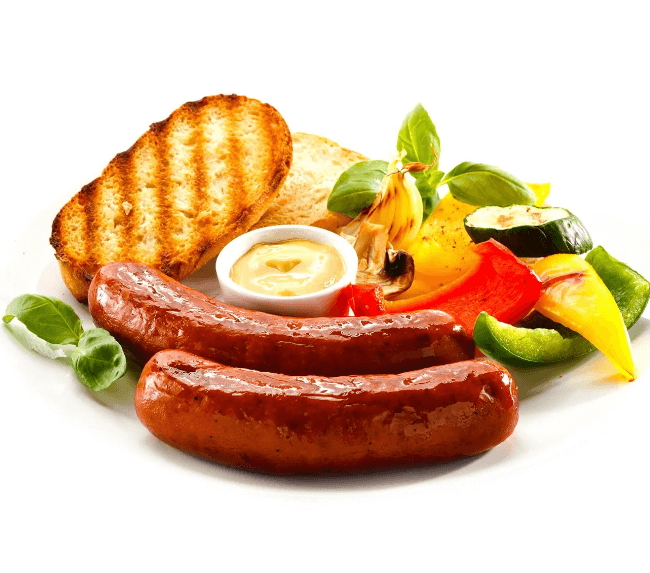 Колбаски баварские с овощами гриль