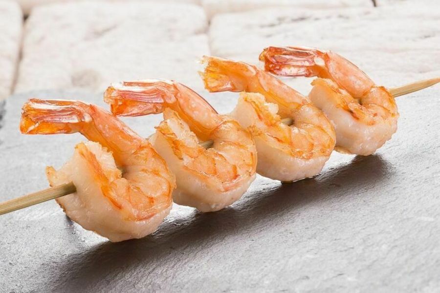 Шашлычки креветки