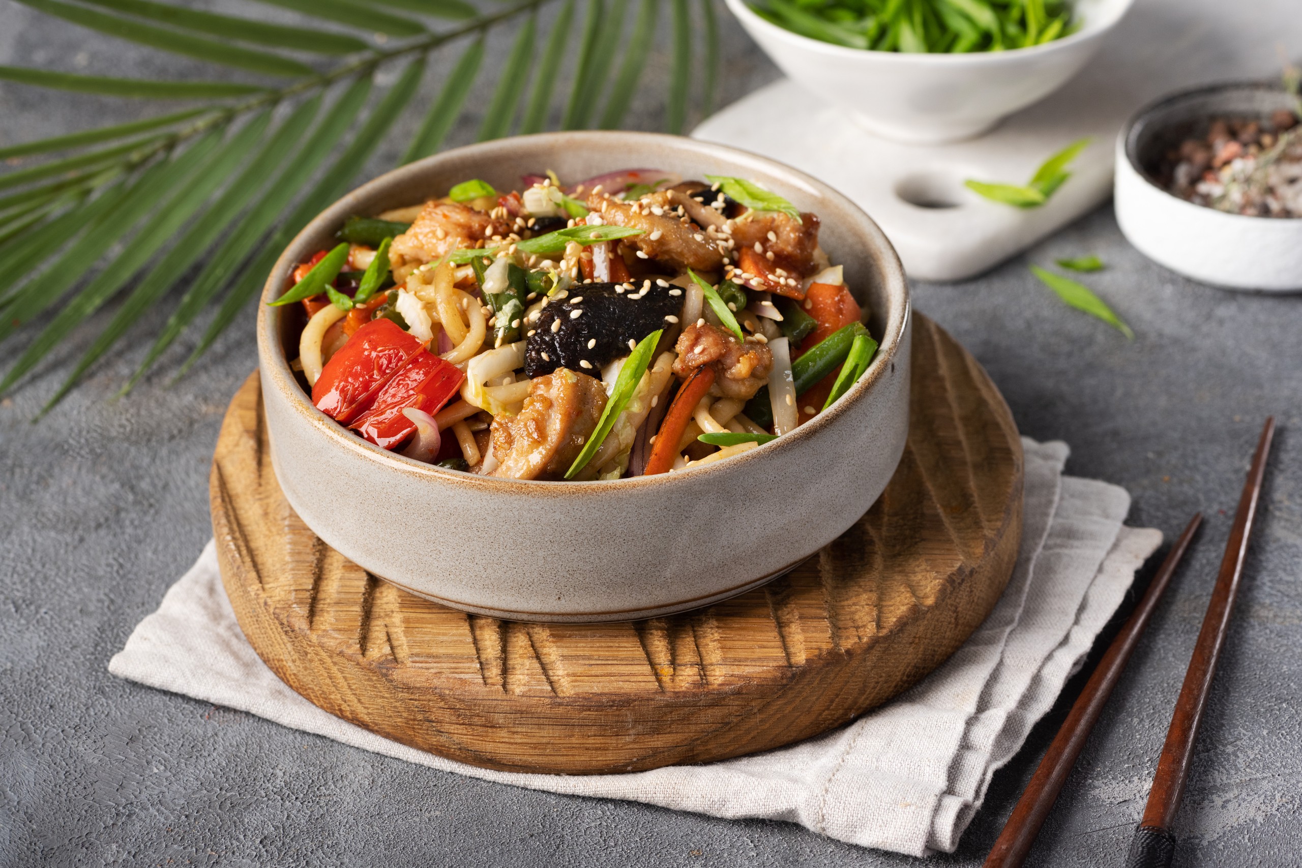 Чоу Мейн с Цыплёнком