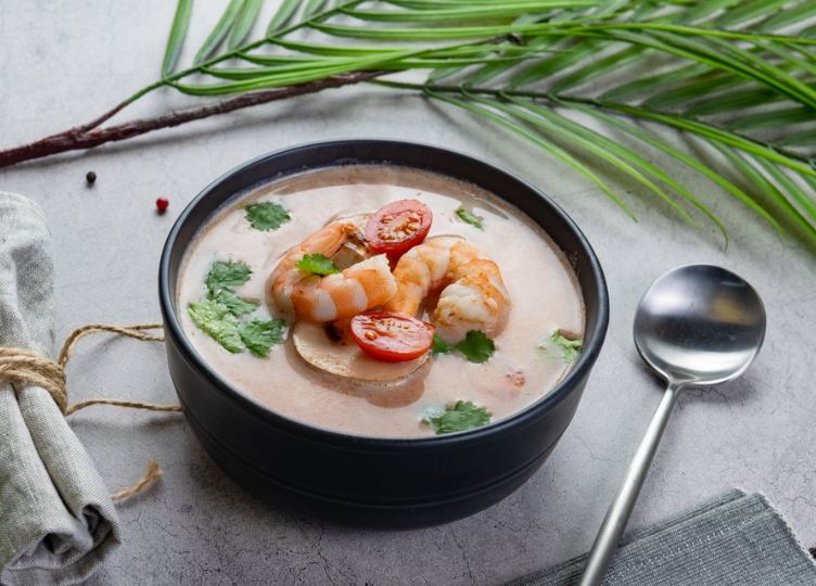 Суп Том ям с креветками