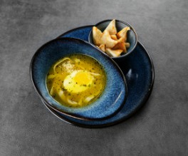 Куриная лапша с яйцом