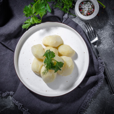 Картофель отварной с укропом