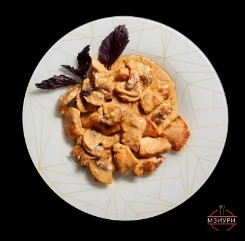 Фрикасе с грибным соусом