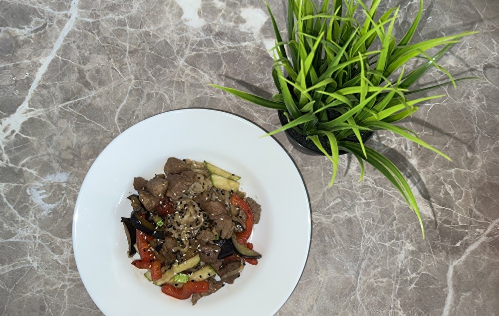 Wok со свининой